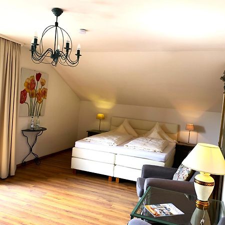 Hotel Garni Bellevue Bad Fussing Exterior photo