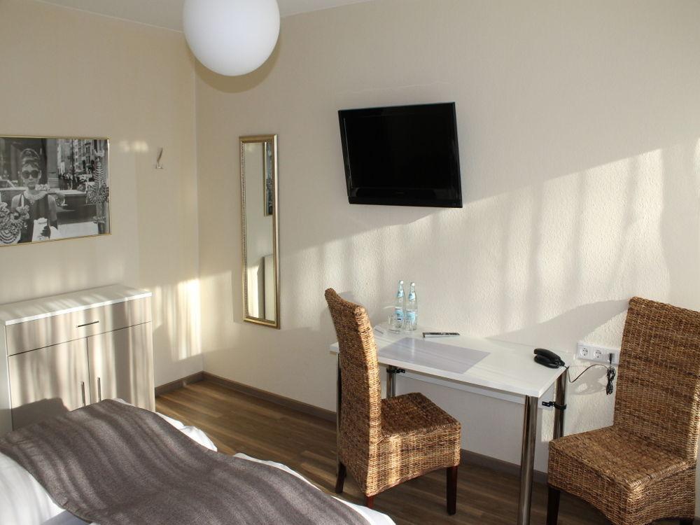 Hotel Garni Bellevue Bad Fussing Exterior photo